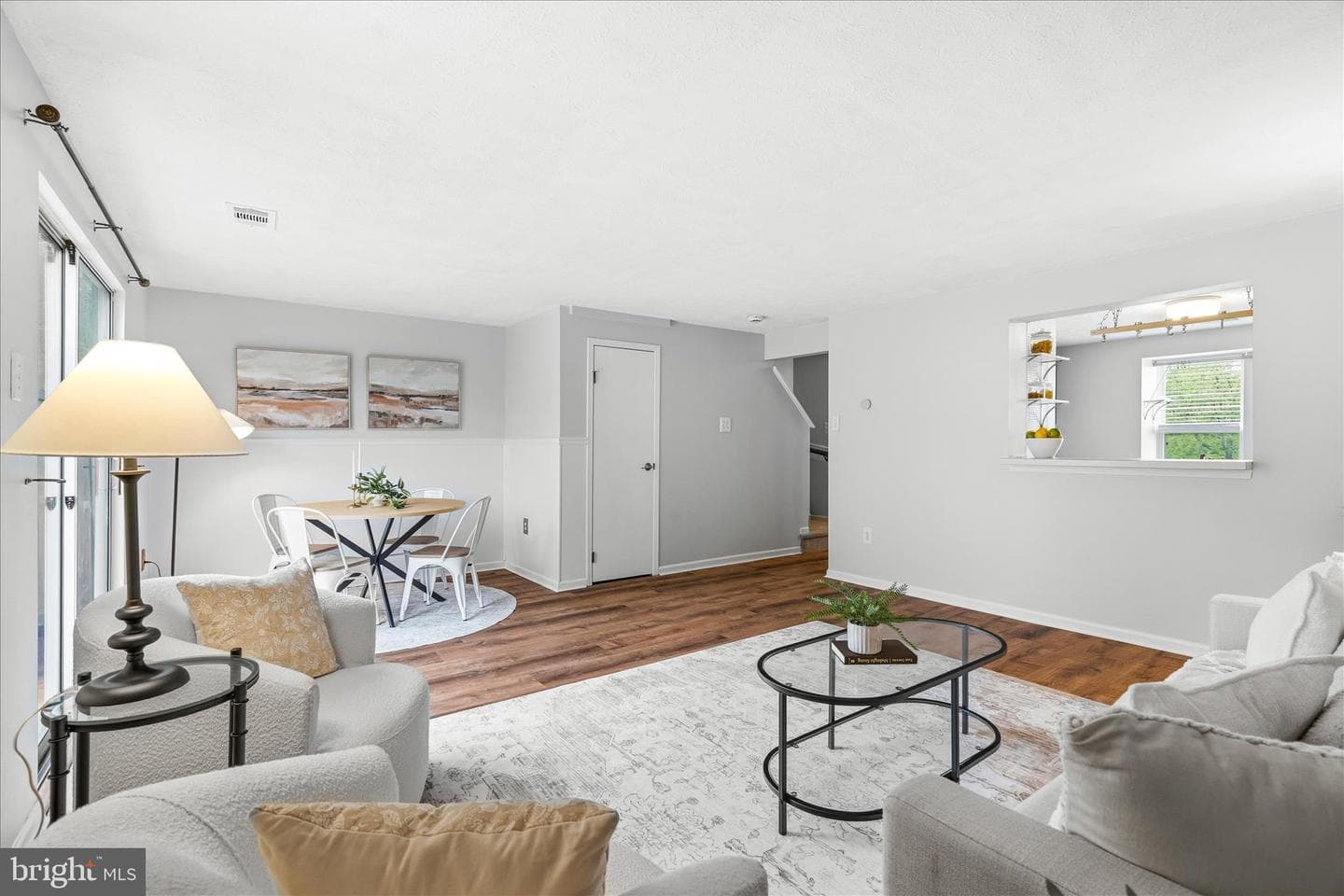 519 Beebe Court photo 4