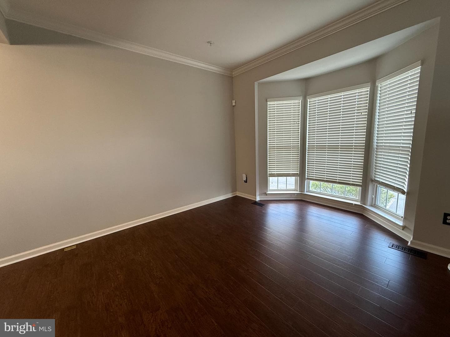 502 Stone Springs Lane photo 4