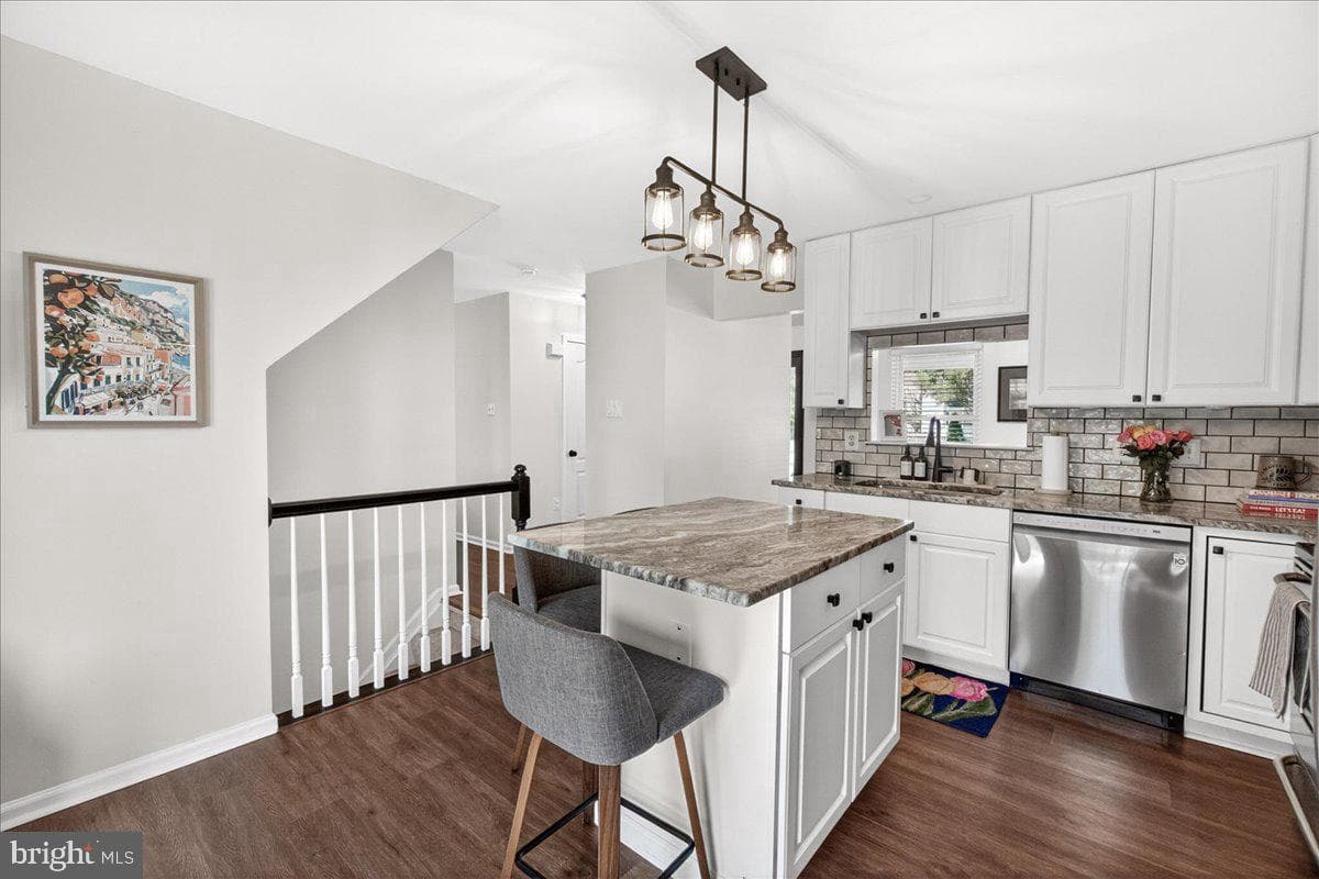98 Pleasonton Court photo 13