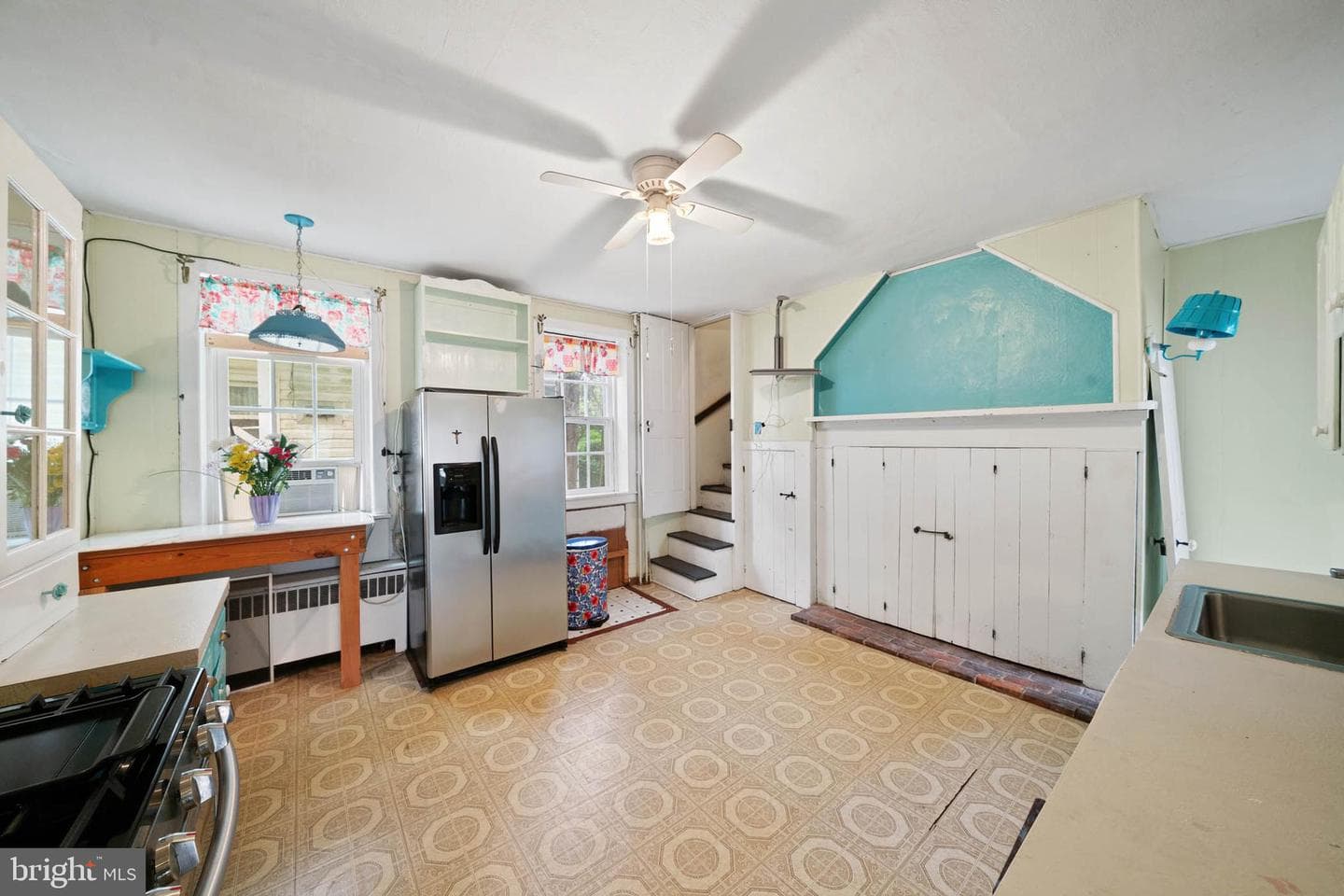 308 W Main Street W photo 10