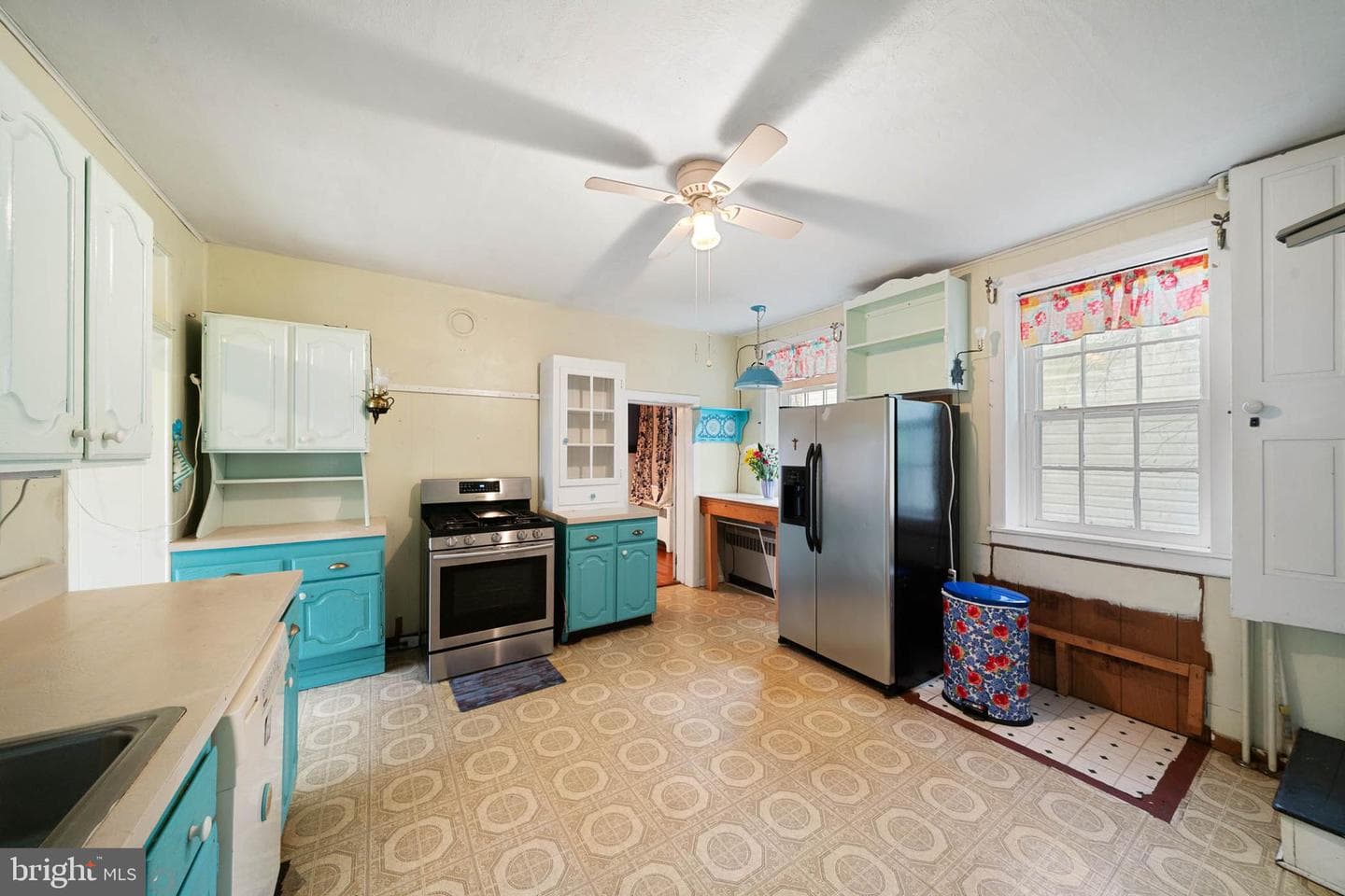 308 W Main Street W photo 12