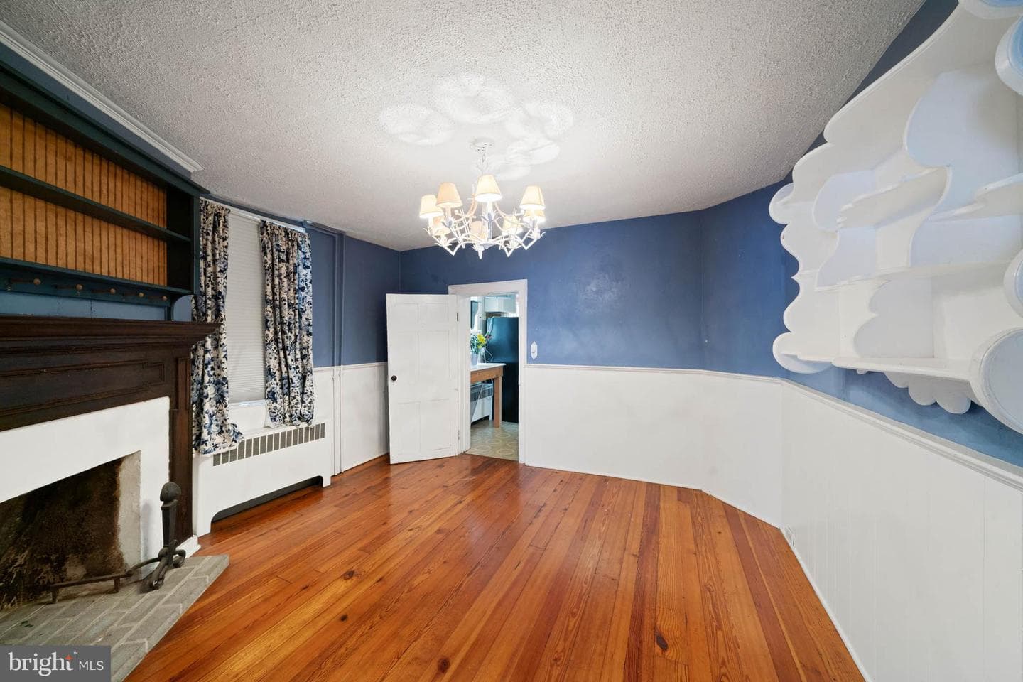 308 W Main Street W photo 15