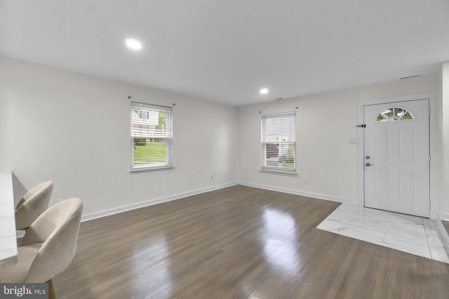 12 Coats Bridge Place #2f photo 3
