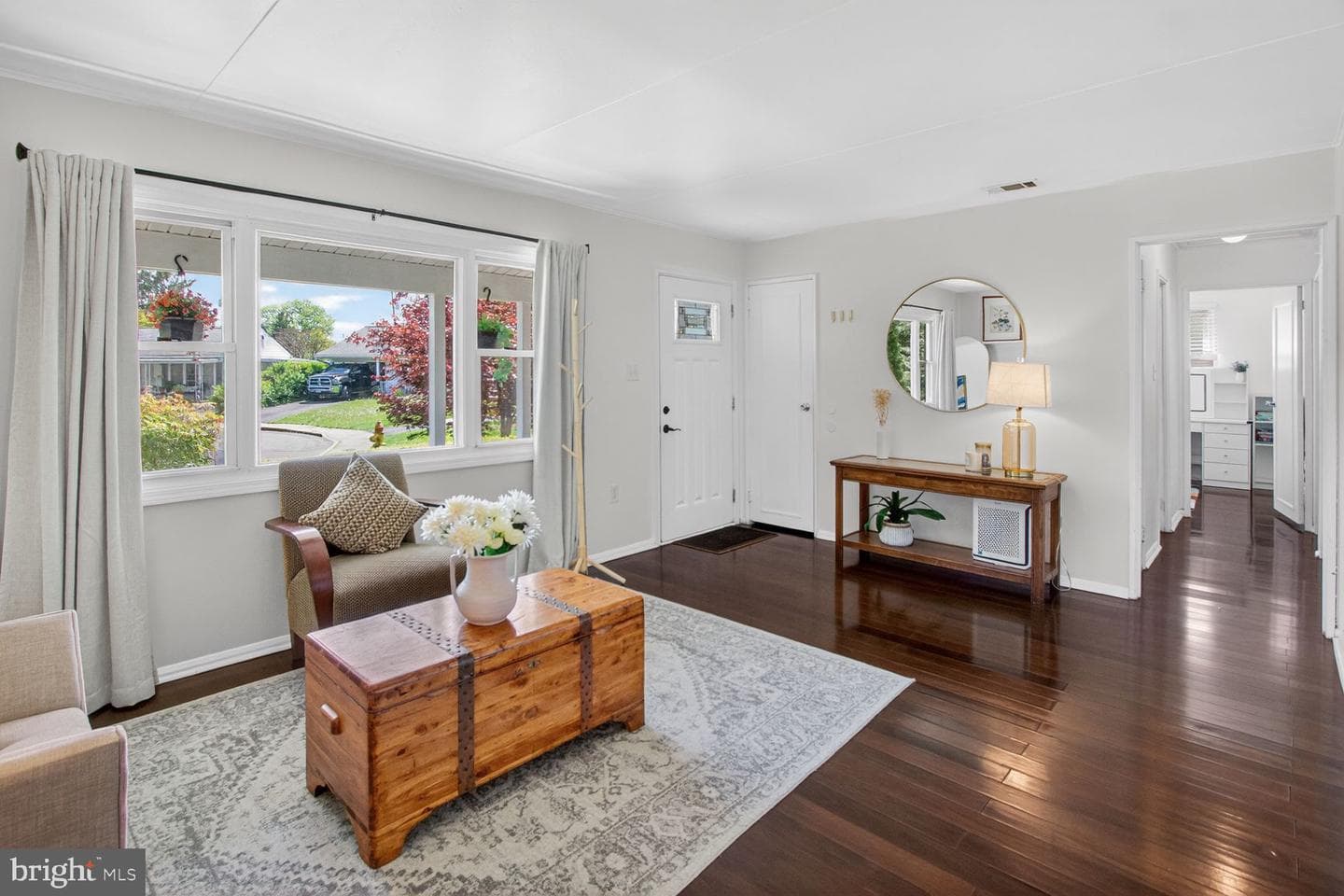 613 Charles Street photo 3