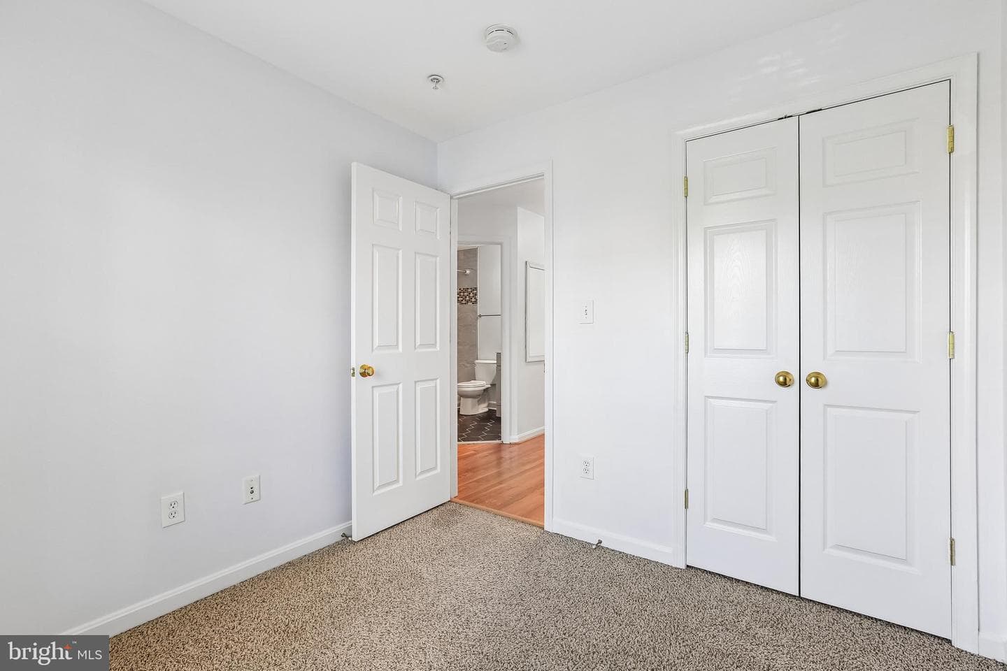 3645 Islington Street photo 22