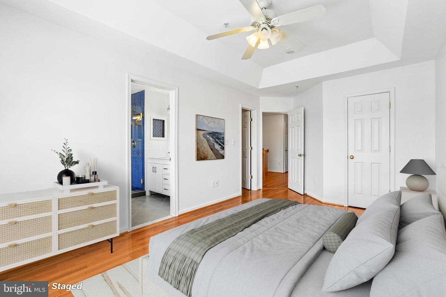 3645 Islington Street photo 28