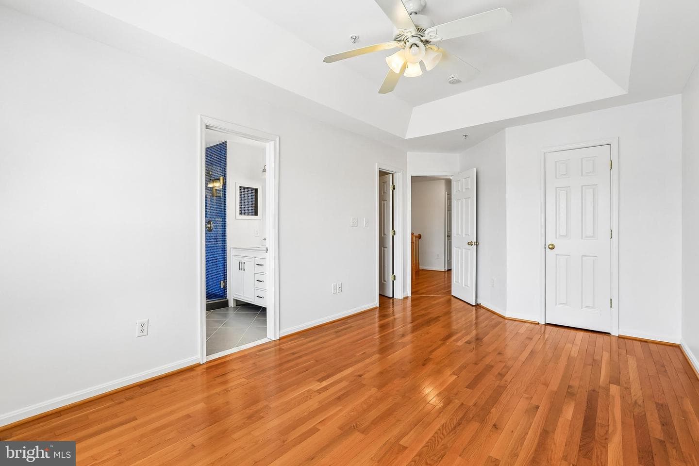 3645 Islington Street photo 29