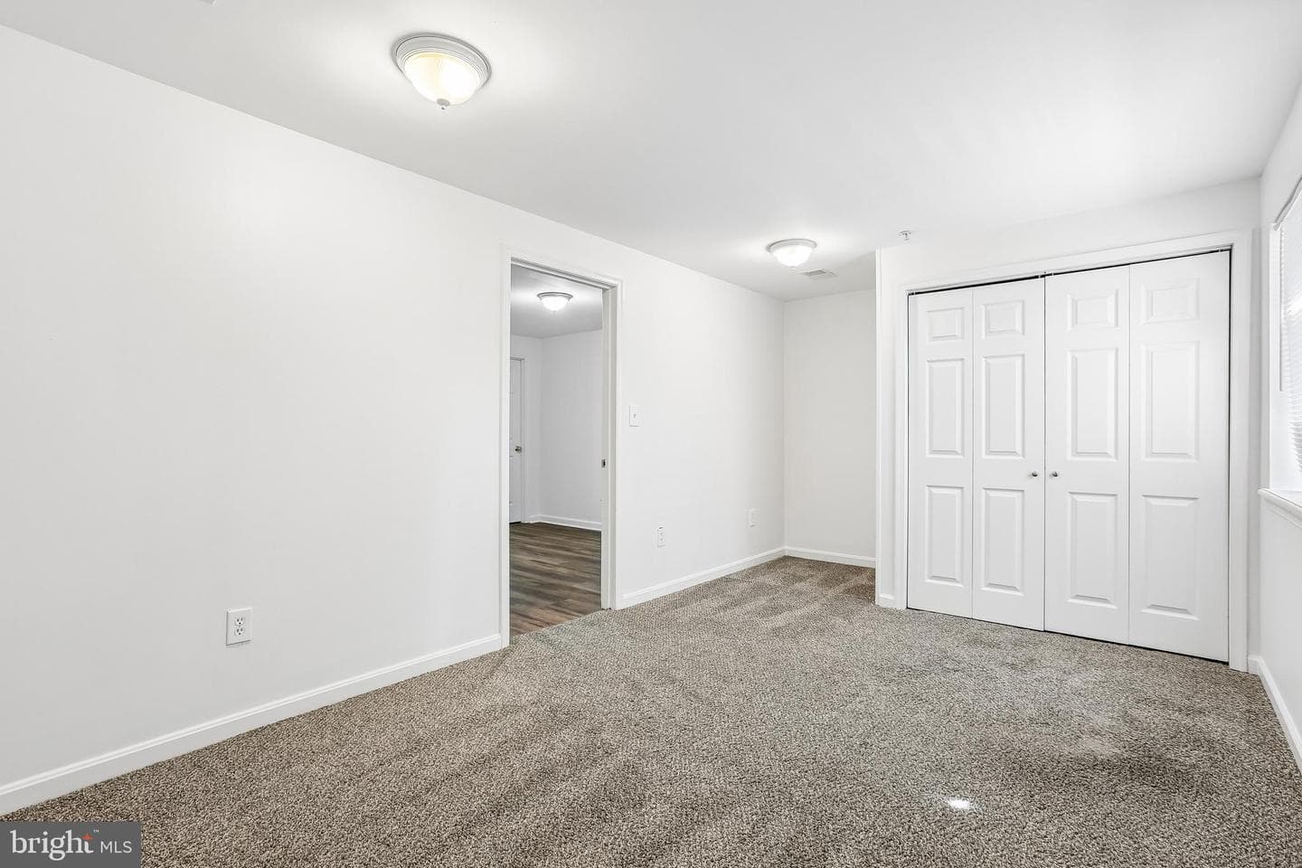 3645 Islington Street photo 35