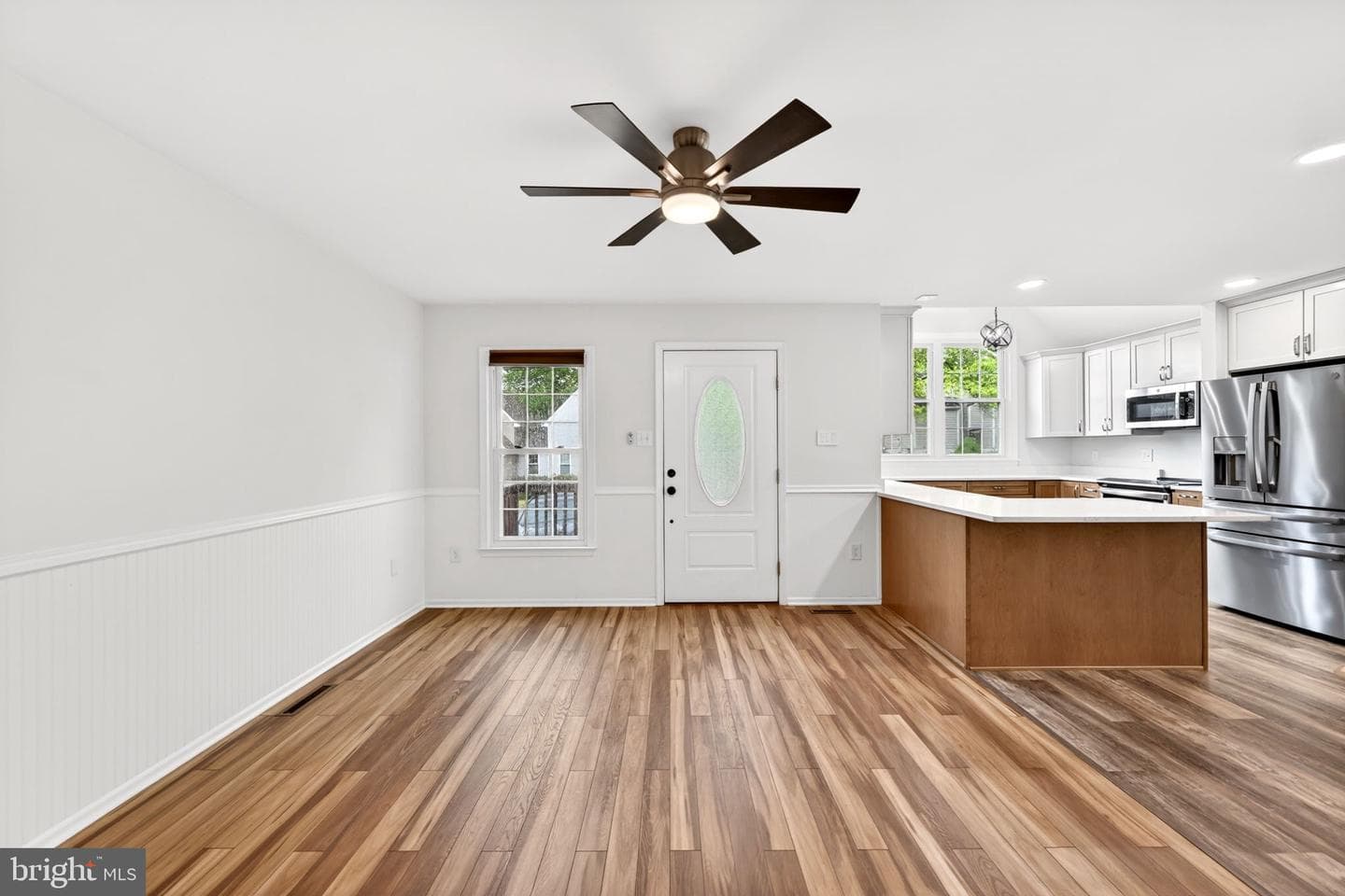 10743 Lake Edge Court photo 12