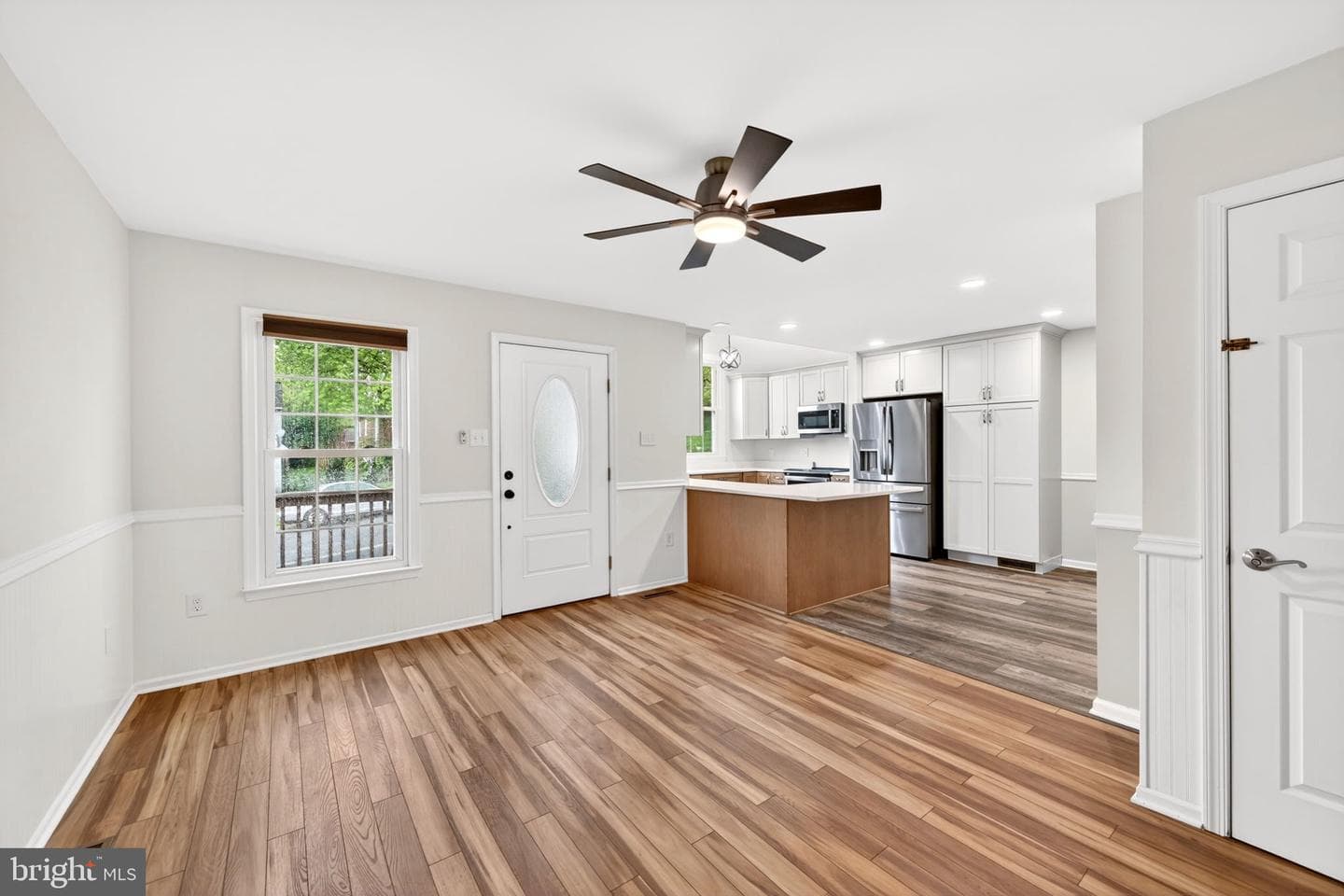 10743 Lake Edge Court photo 13