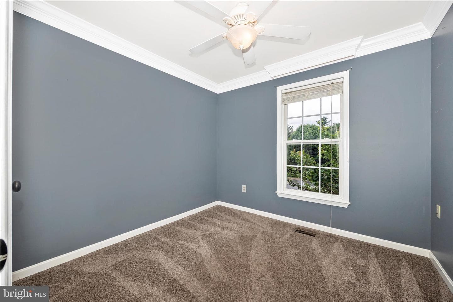 211 Moser Circle photo 28