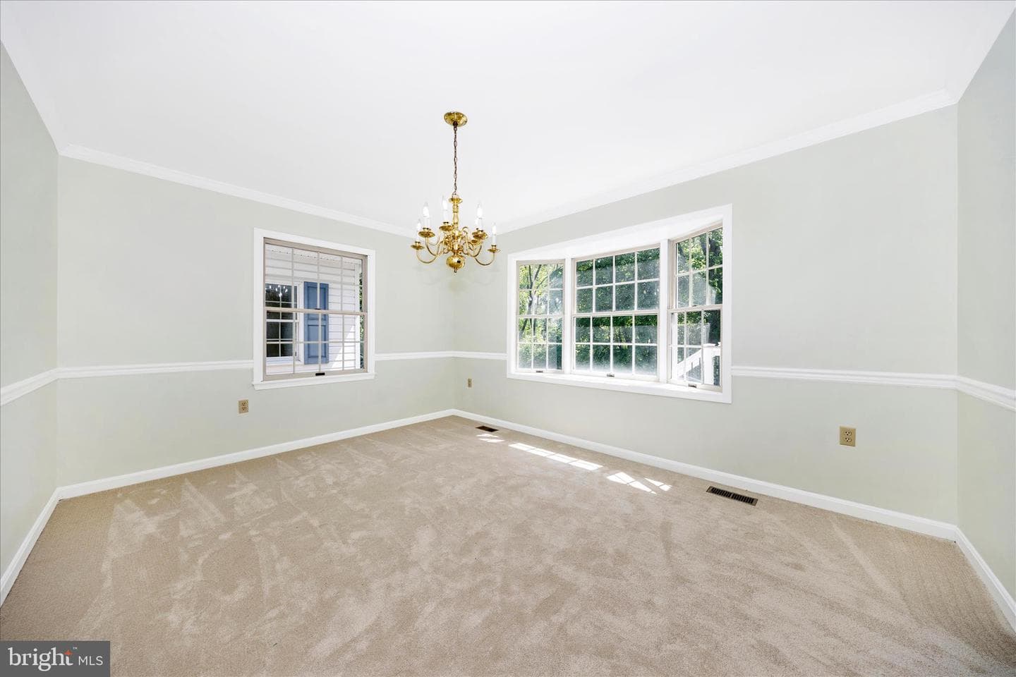 509 W Lincoln Ave photo 12