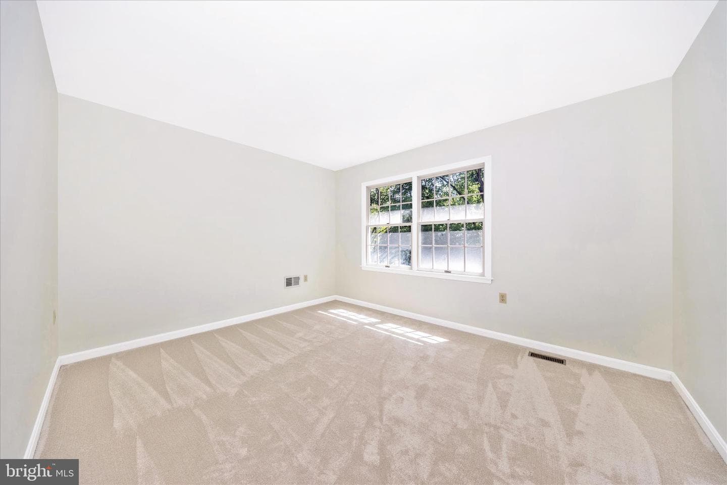 509 W Lincoln Ave photo 34