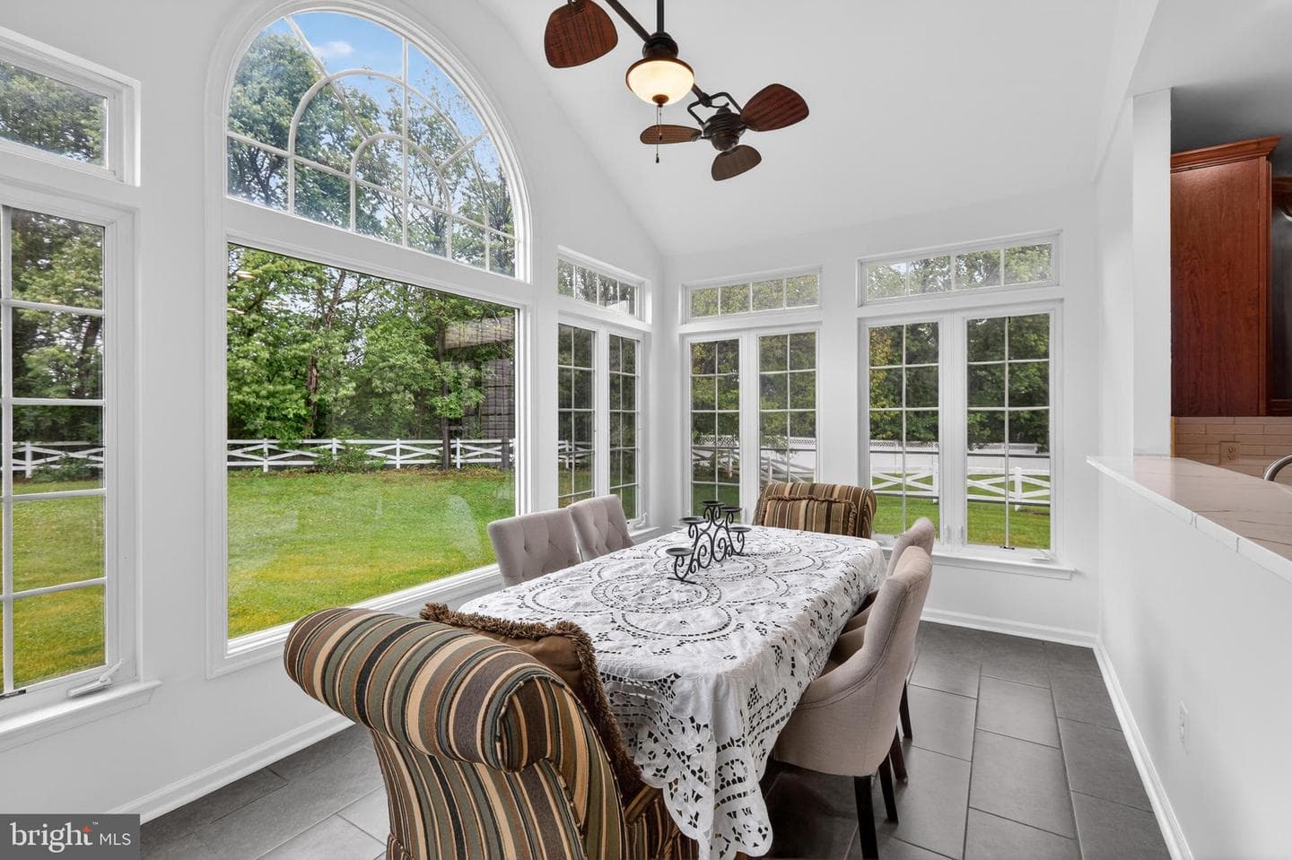 5136 Charlington Court photo 6