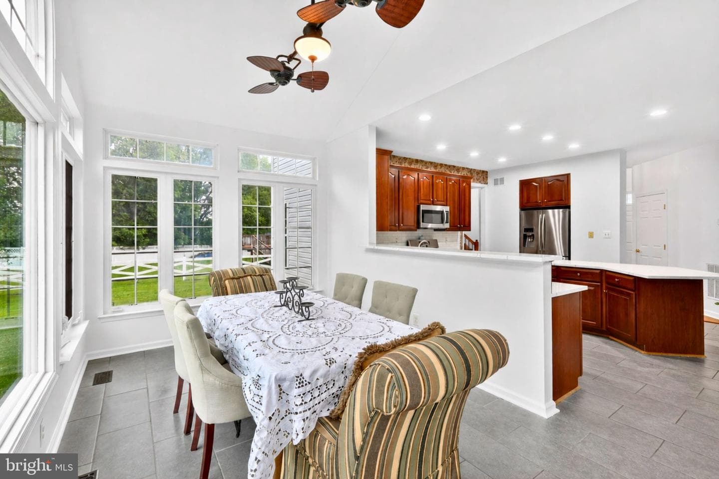 5136 Charlington Court photo 7