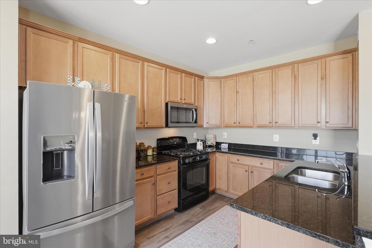 322 E Wainscot Drive photo 19