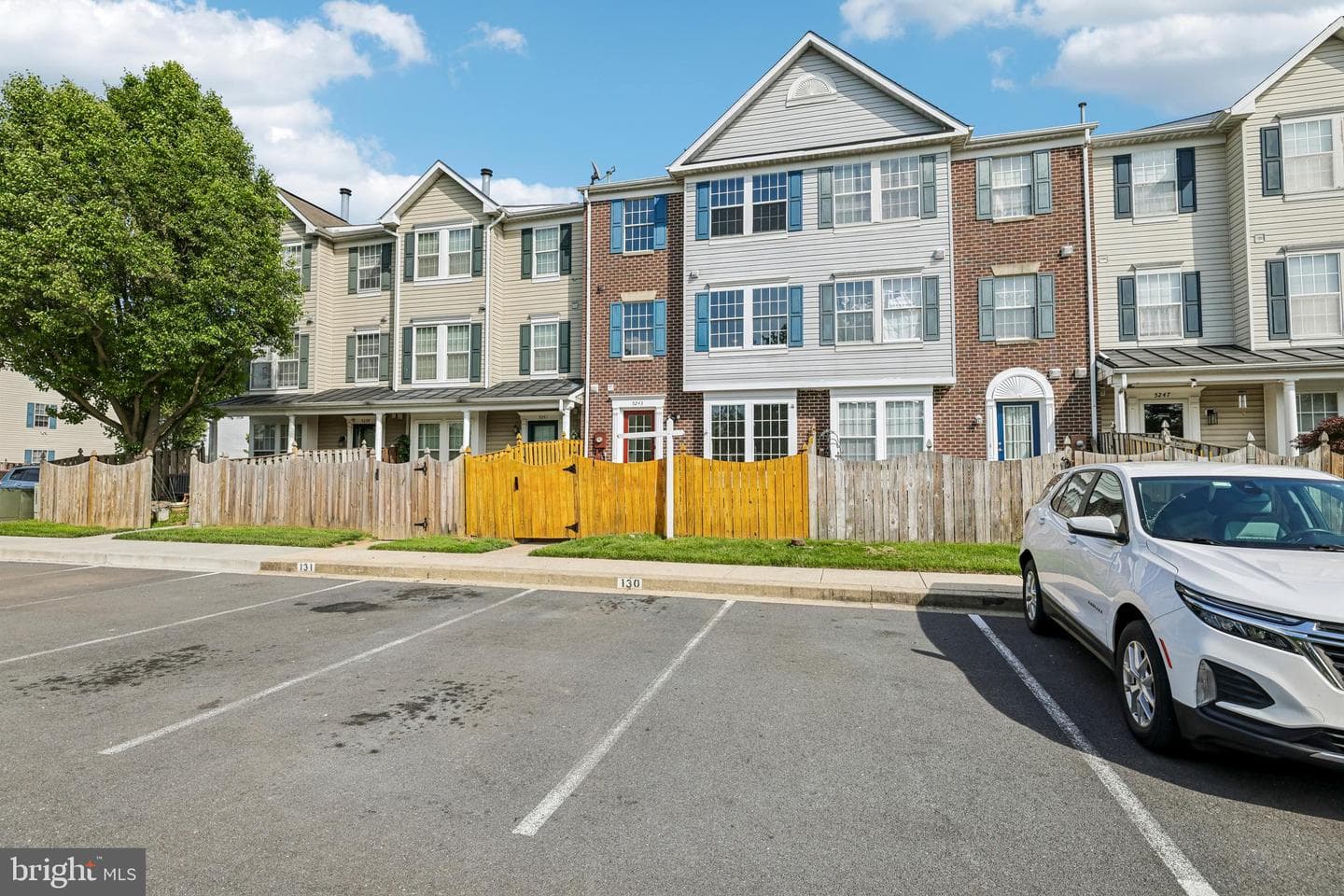 5243 Regal Court photo 28