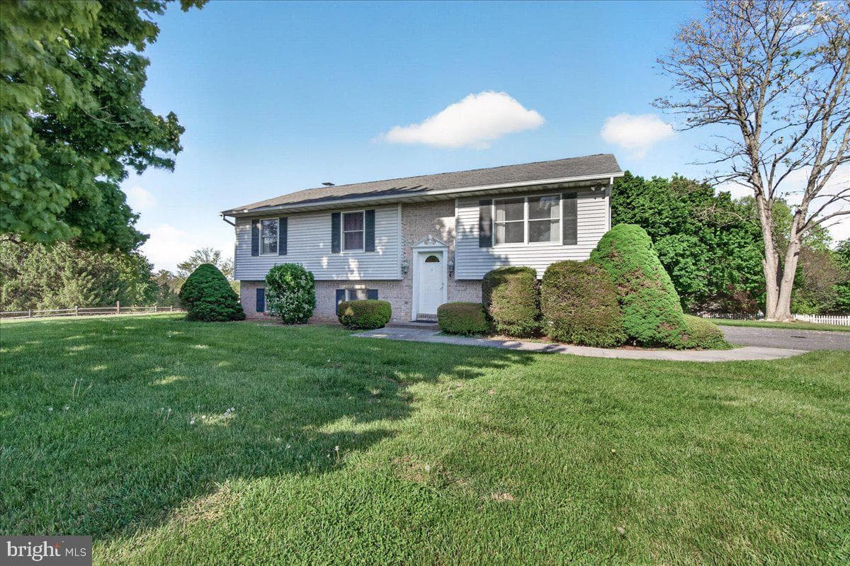 4715 Green Valley Road photo 1