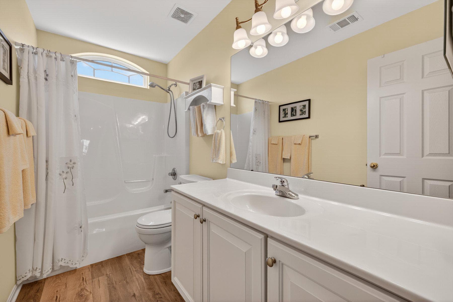 2622 Inwood Drive photo 45
