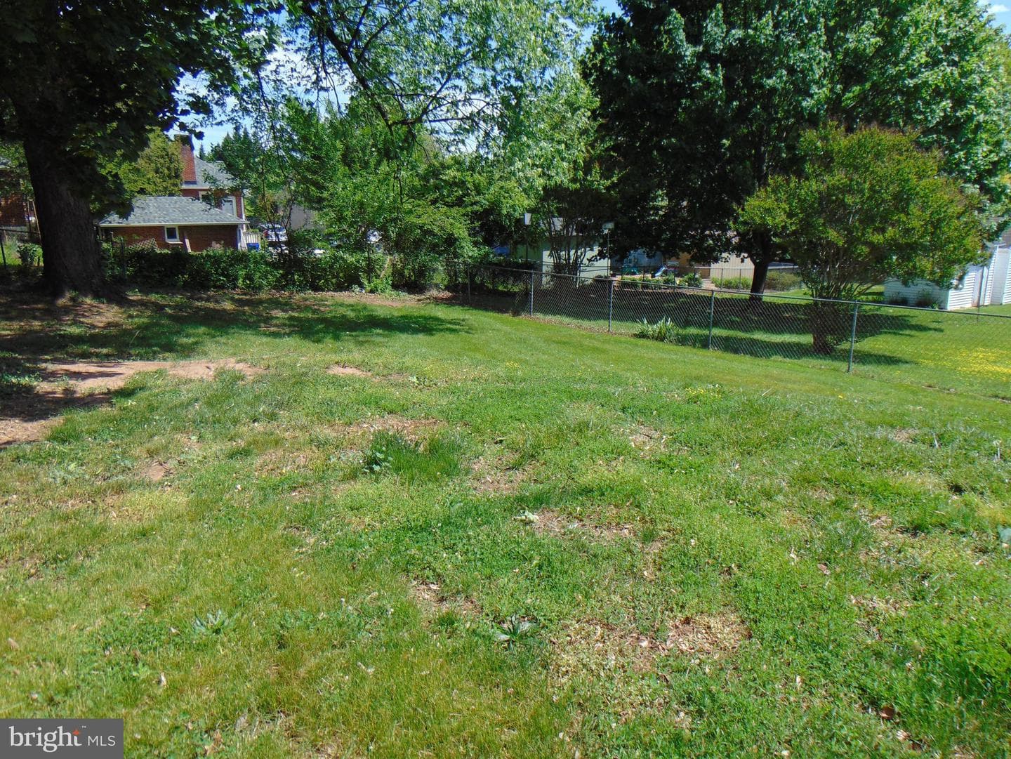 909 Oak Street photo 32