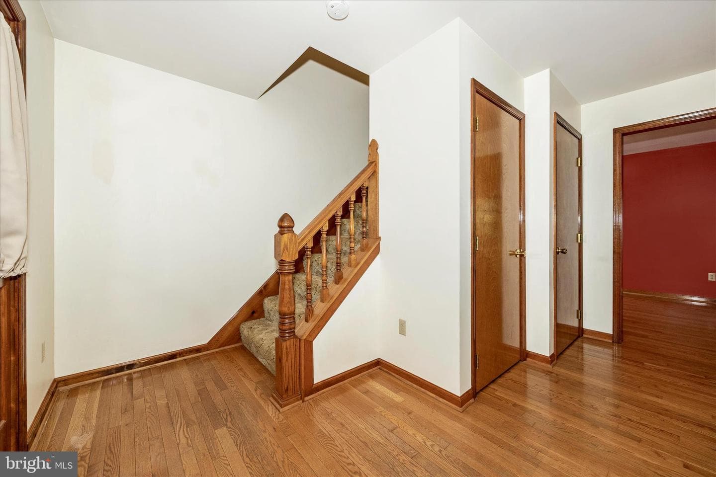 205 E G Street photo 18
