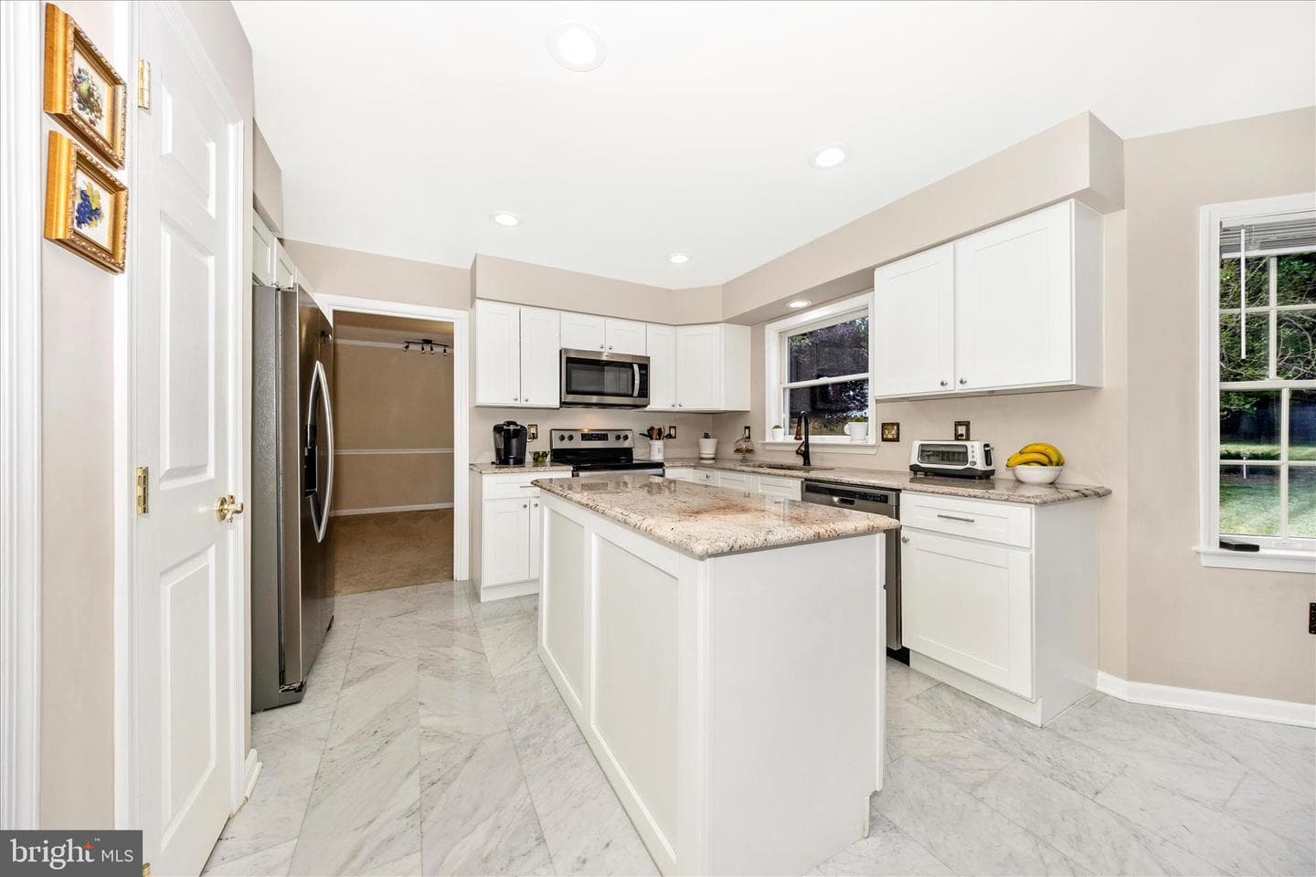 6104 Edmont Drive photo 10