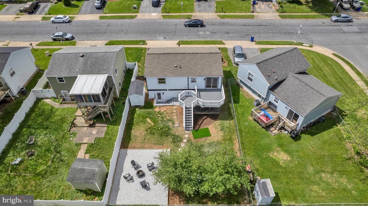 391 Prospect Boulevard photo 35