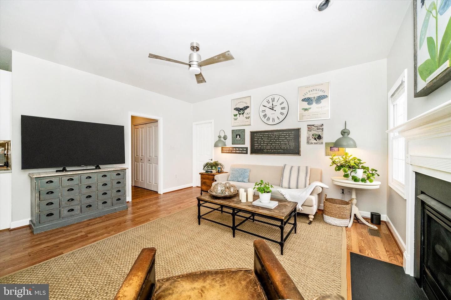 2447 Merchant Street photo 21
