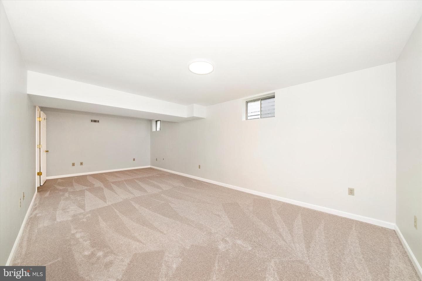 2447 Merchant Street photo 34