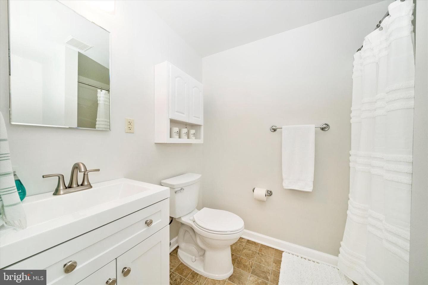2447 Merchant Street photo 35