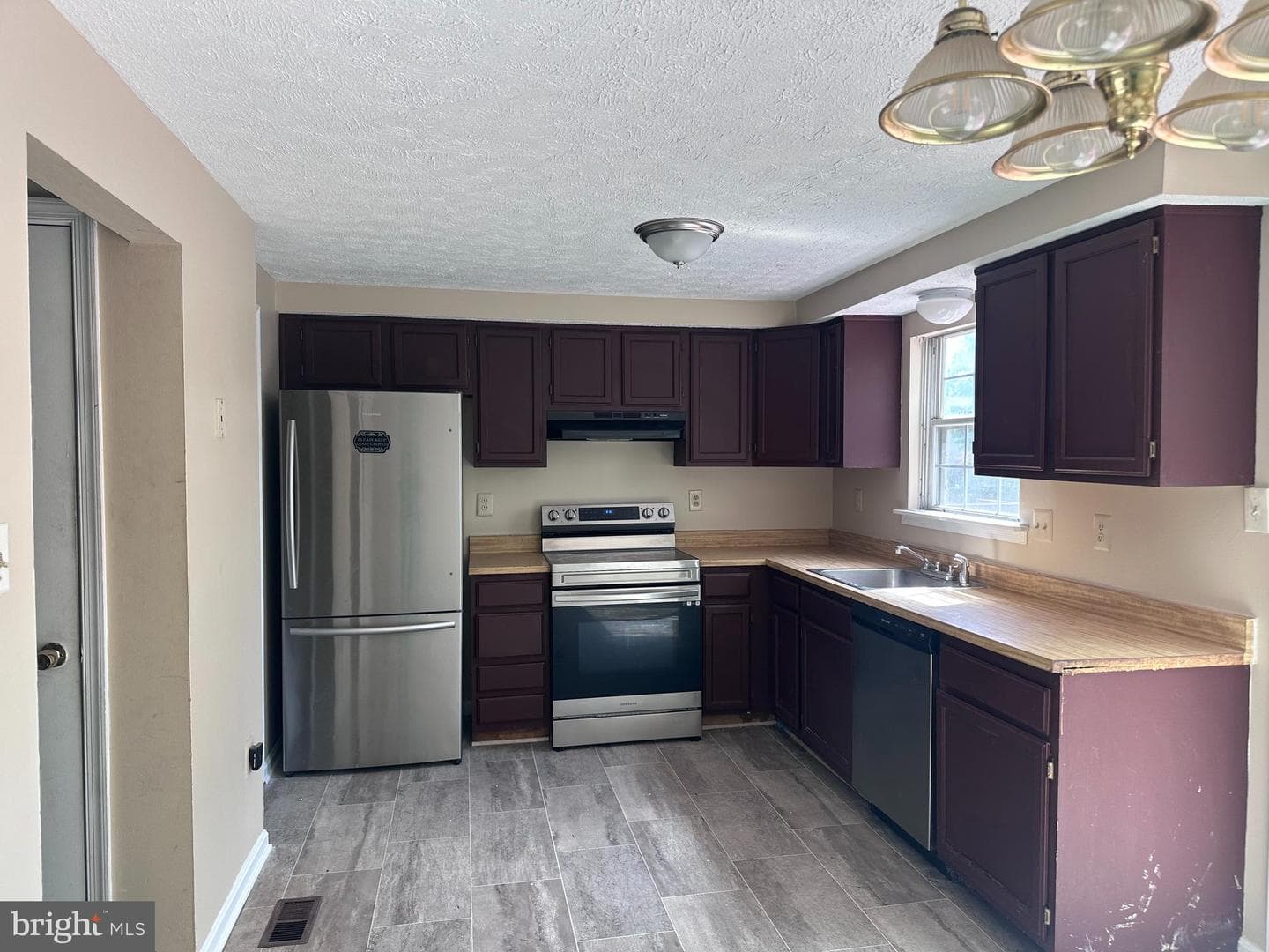 1488 Dockside Court photo 5