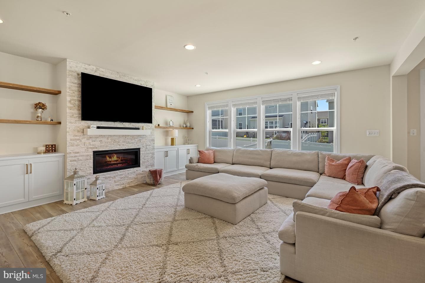 11063 Emerald Crown Drive photo 10