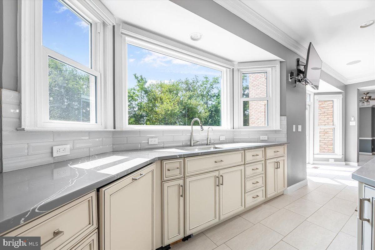 6603 Babak Drive photo 25