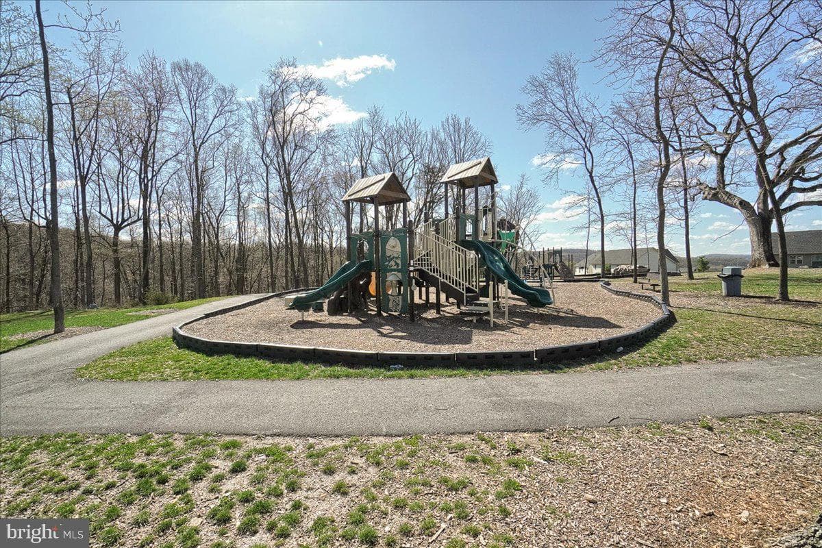 6736 Woodridge Road photo 58