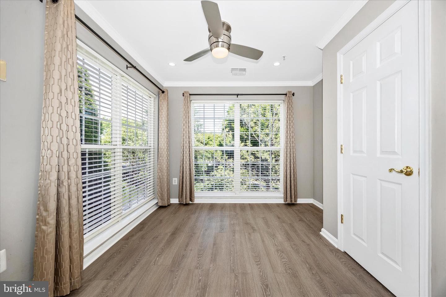 599 Cawley Drive #2a photo 14