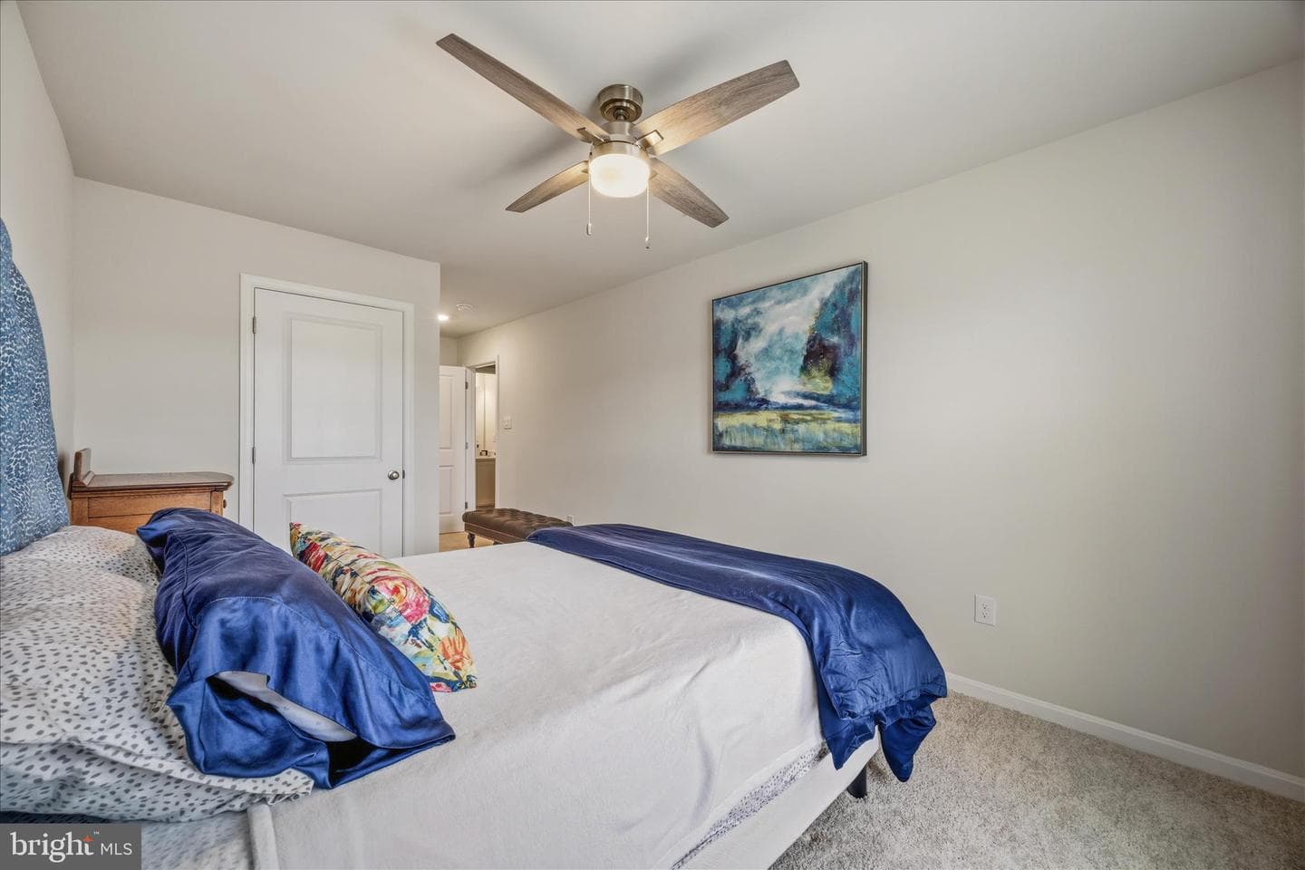 490 Herringbone Way photo 34