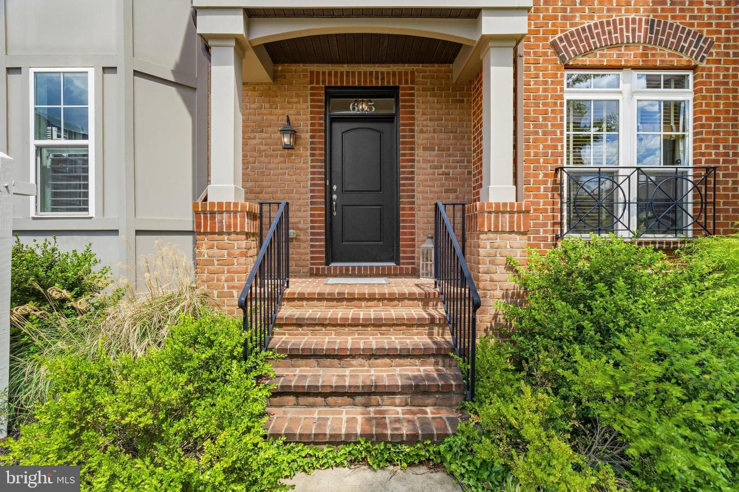 605 Blandwood Road photo 3