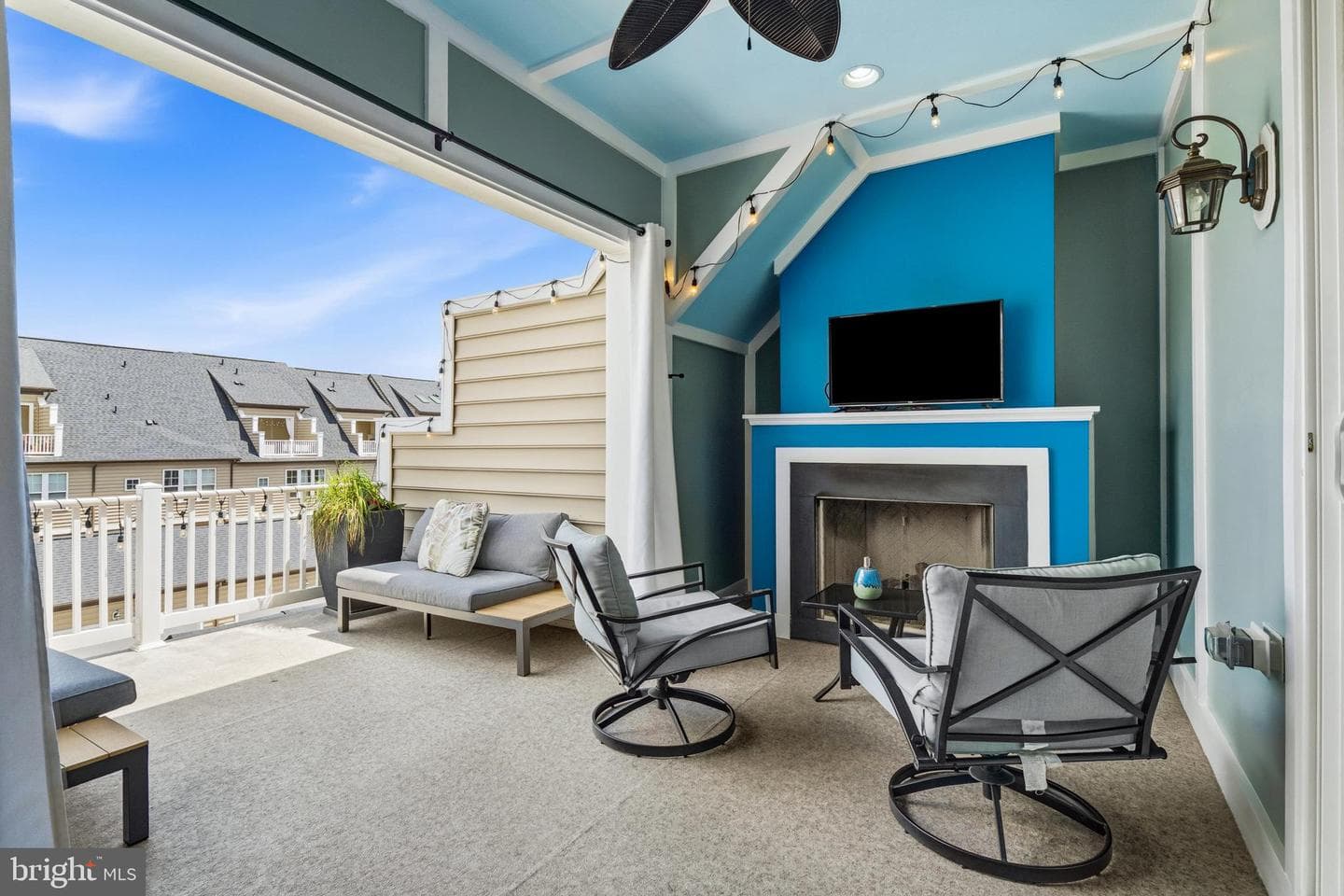 605 Blandwood Road photo 35