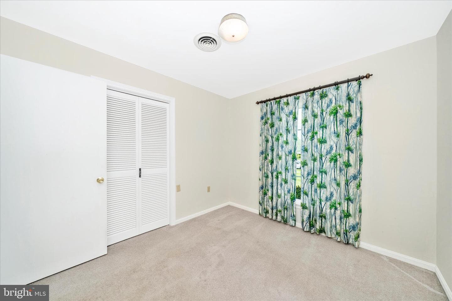 9496 Pocono Drive photo 31