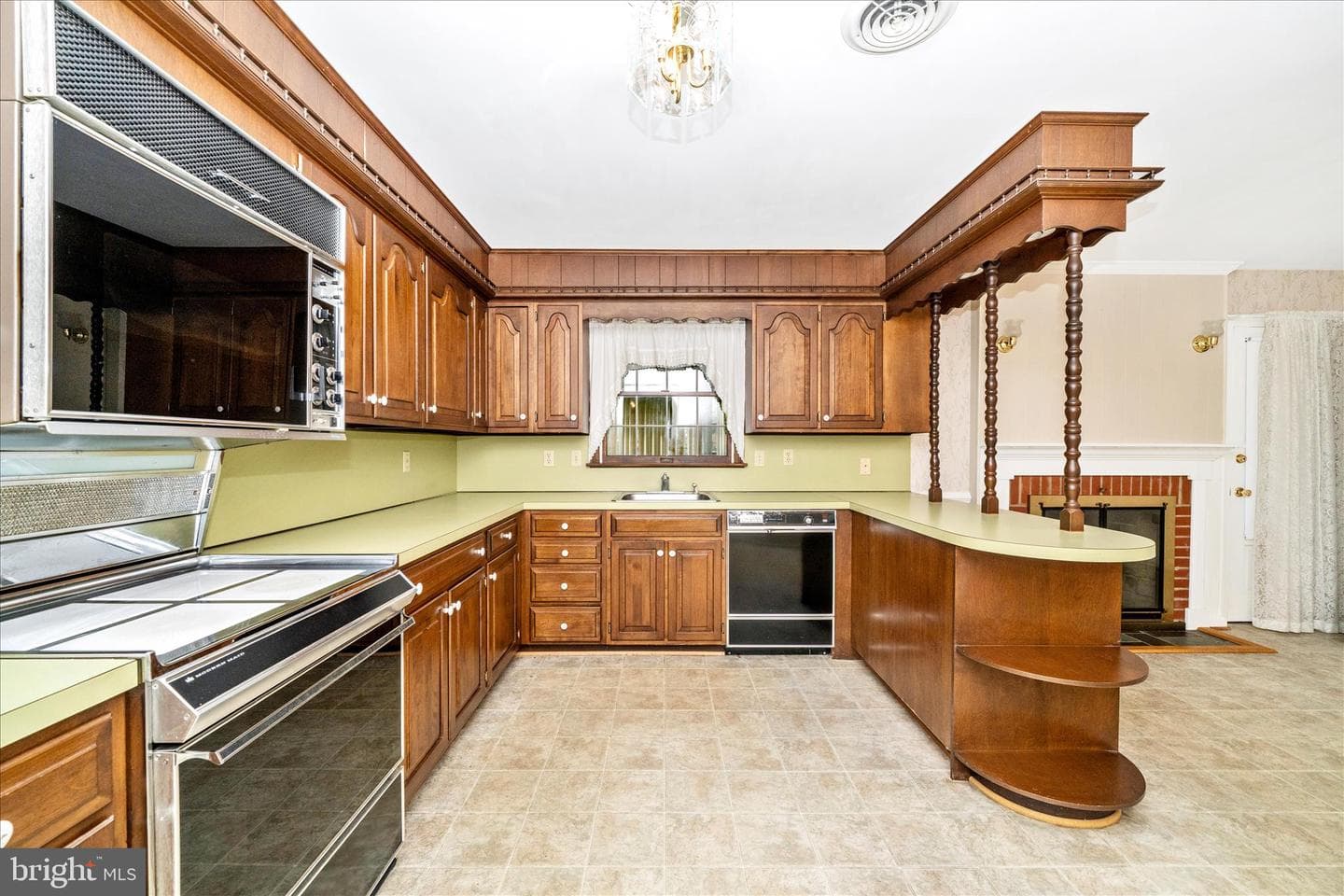 9496 Pocono Drive photo 9