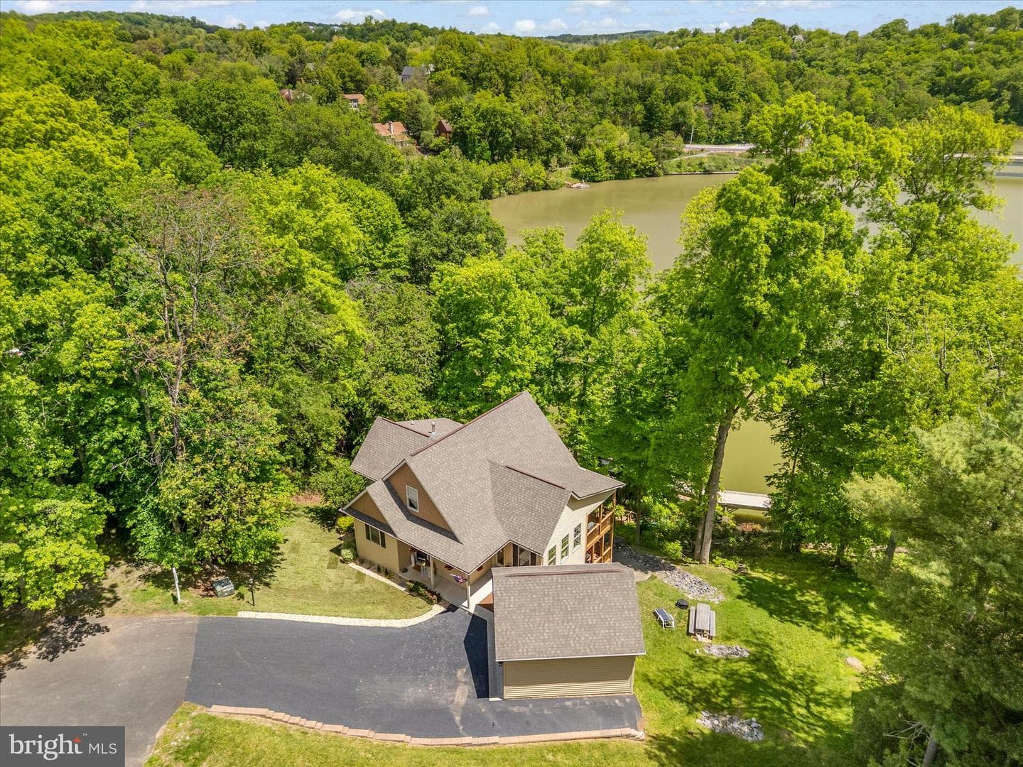 10310 Iliamna Court photo 70