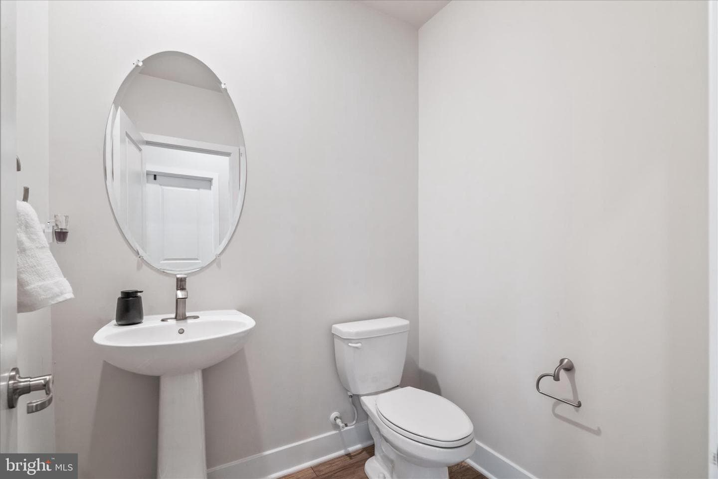 1309 Crampton Place photo 15
