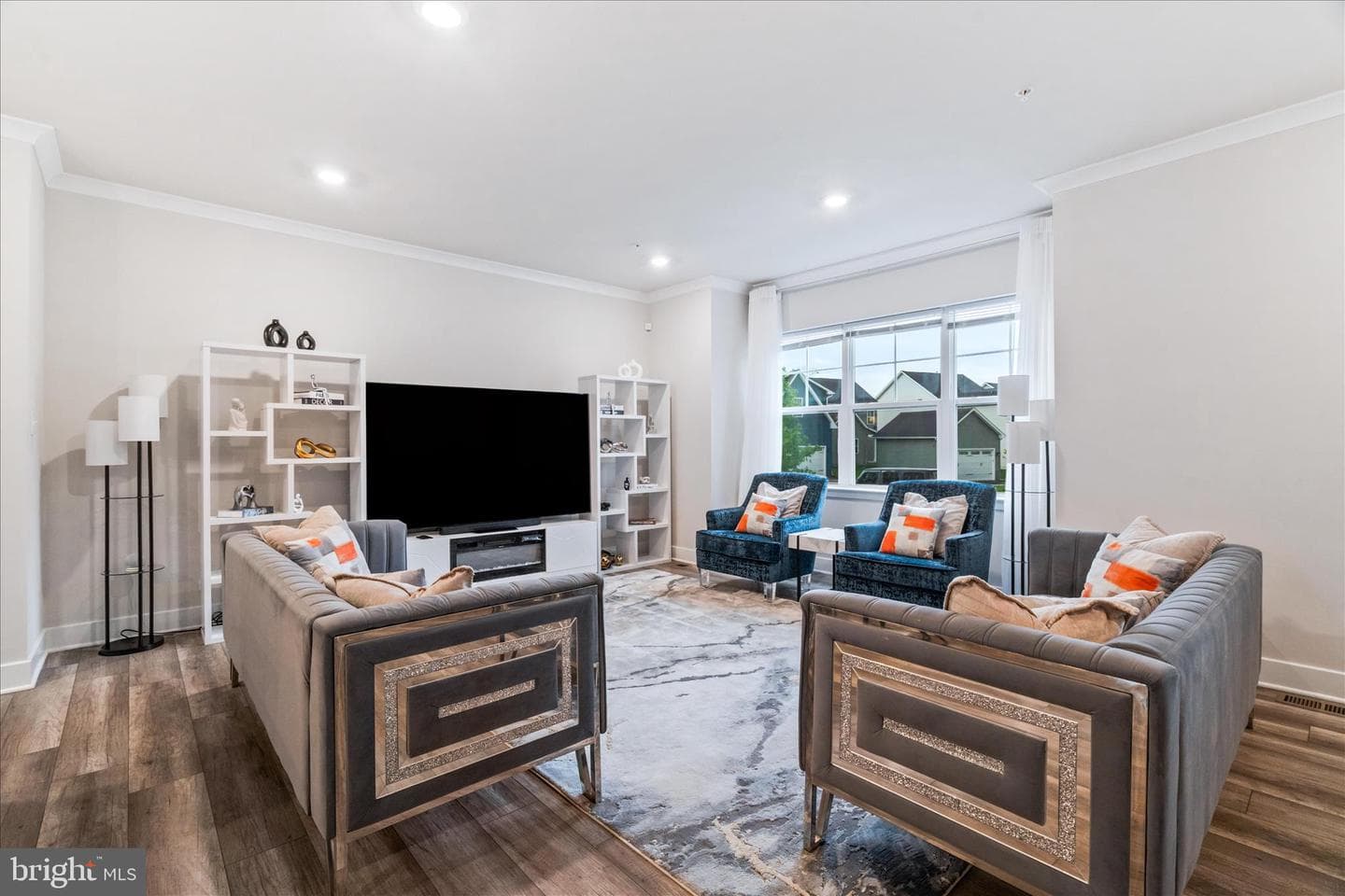 1309 Crampton Place photo 4
