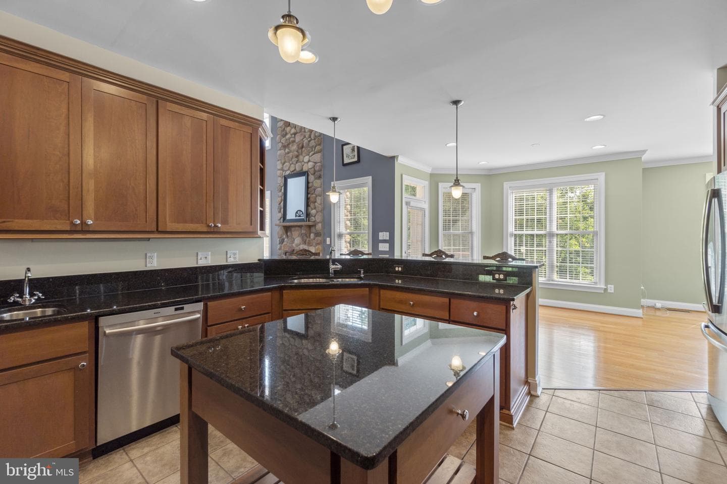 4229 Lafayette Street photo 15