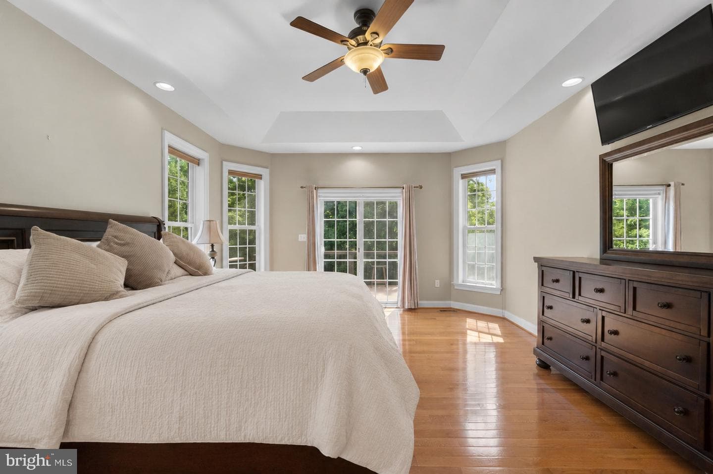 4229 Lafayette Street photo 32