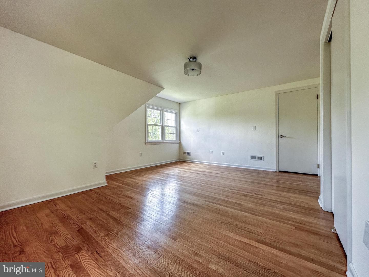 6783 Sunnybrook Drive photo 25