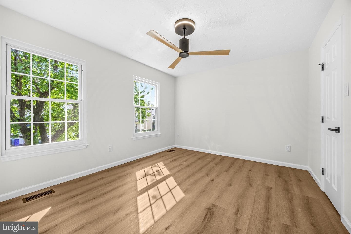 1425 Grouse Court photo 46