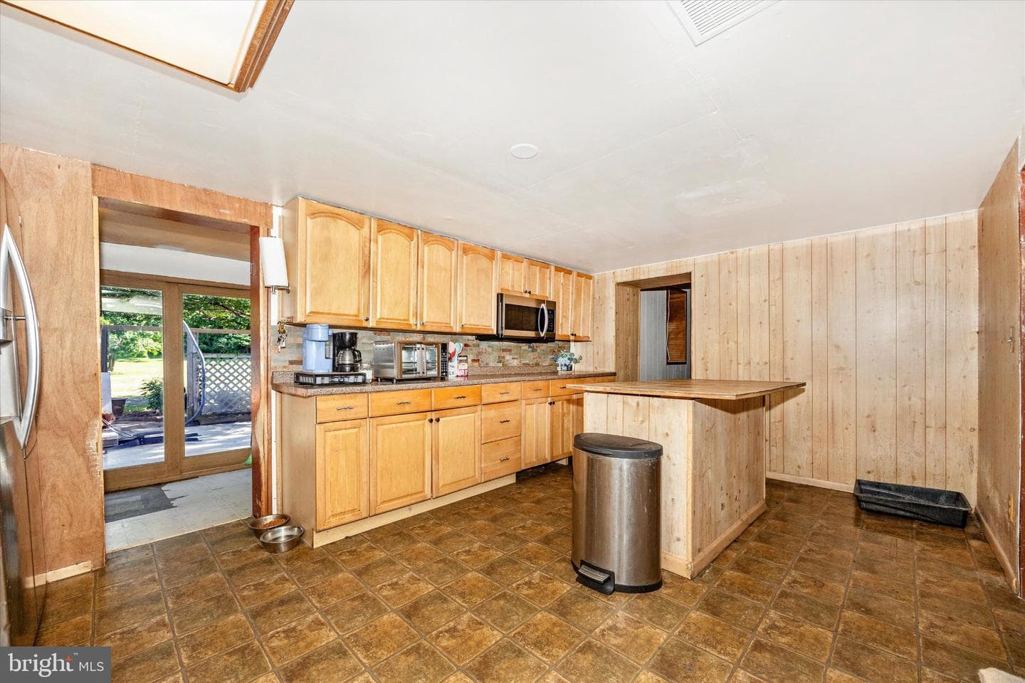 14721 Albert Staub Road photo 6