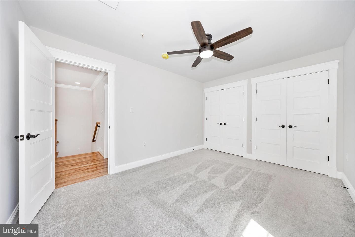 109 W 13th Street photo 41