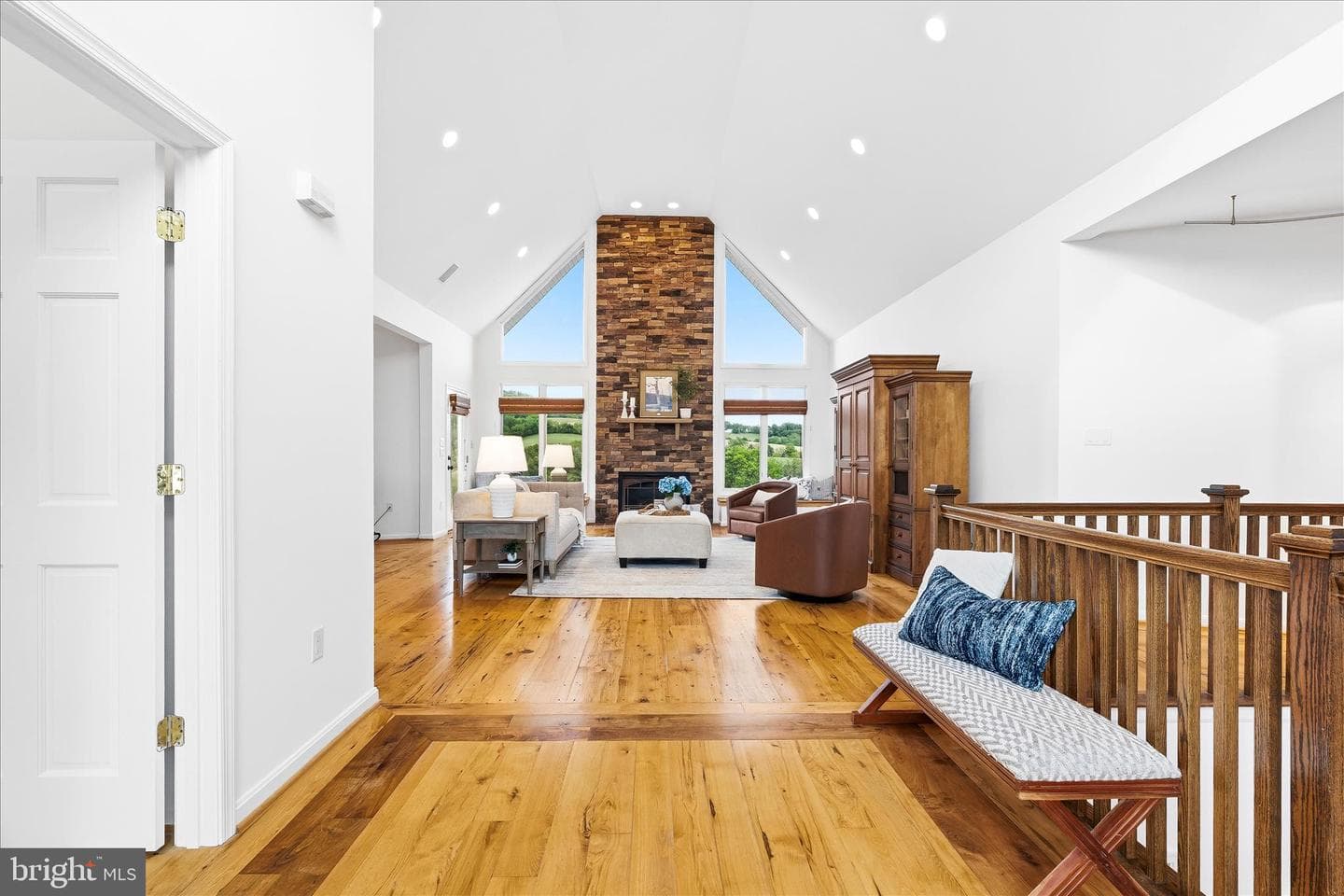 10691 Easterday Road photo 11